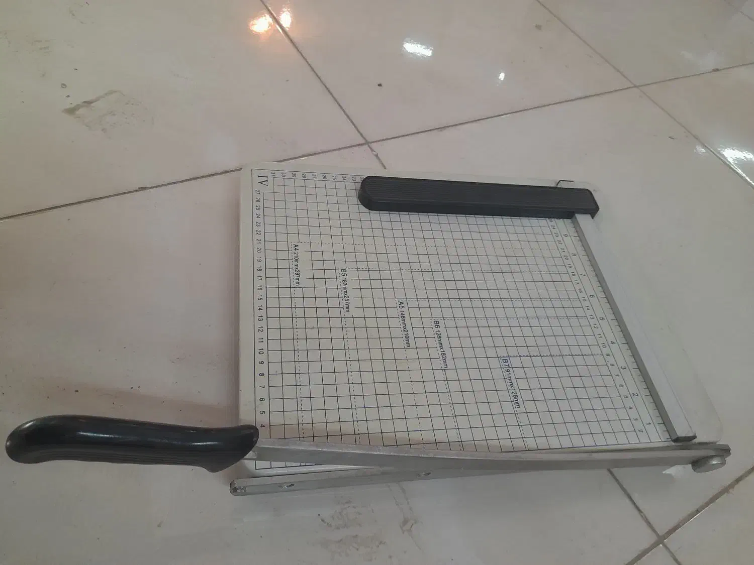 دستگاه برش کاتر کاغذ سایز a3 و a4 و a5|لوازم التحریر|نیشابور, دارایی|دیوار