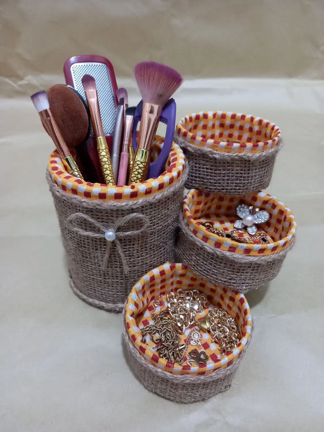 استند نظم دهی|صنایع دستی و سایر لوازم تزئینی|رشت, عینک|دیوار