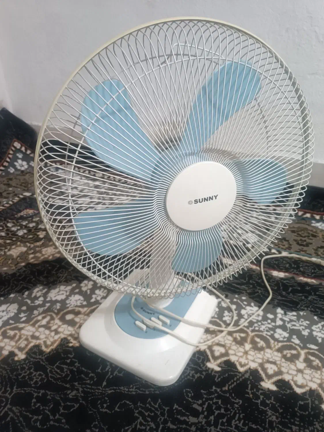 پنکه سونی|پنکه و تصفیه‌کنندهٔ هوا|شیراز, شهدای شهرک سعدی|دیوار