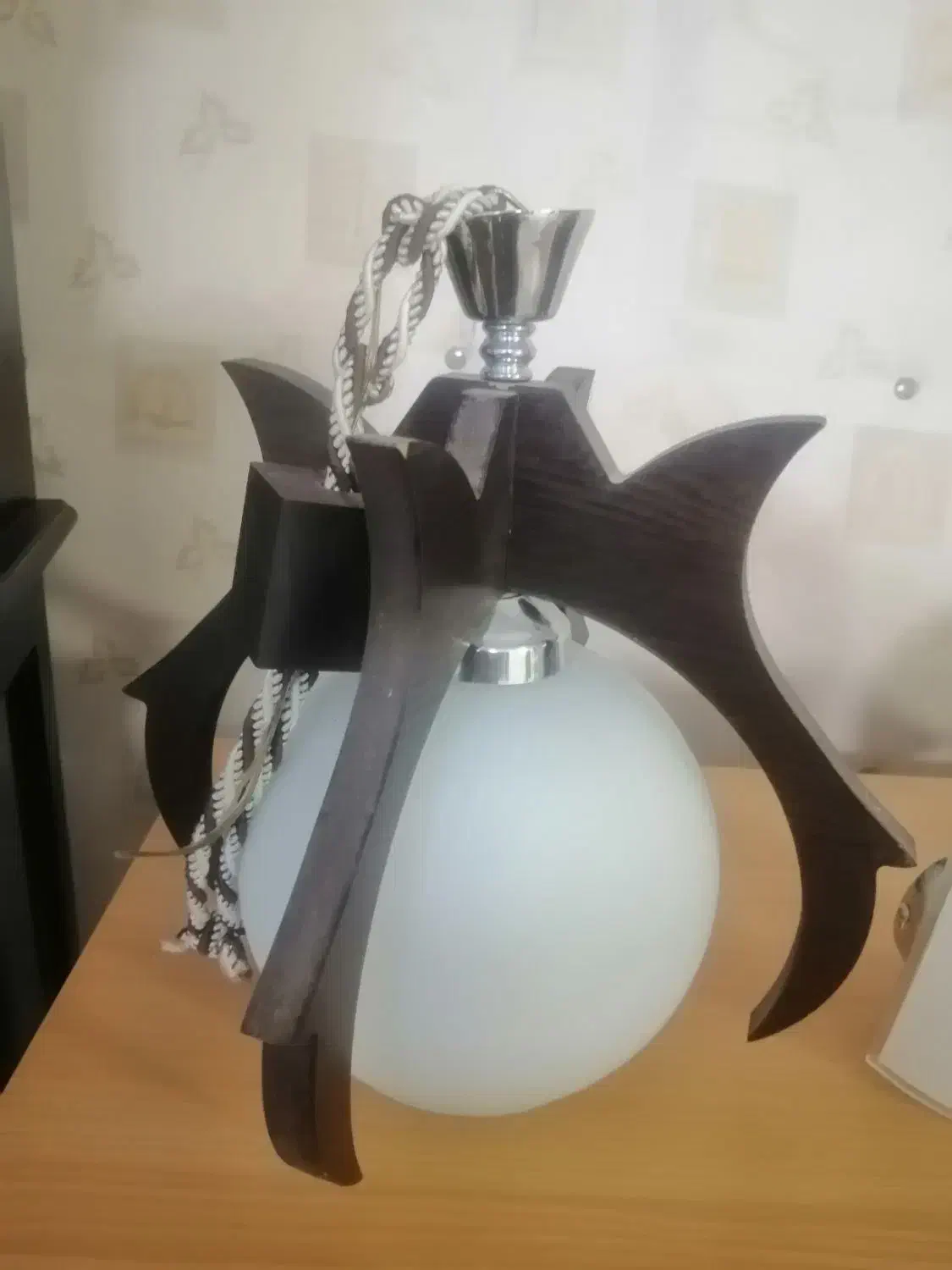 2عدد چراغ سقفی و 1عدد چراغ خواب دیواری|لوستر و چراغ آویز|کرمان, |دیوار