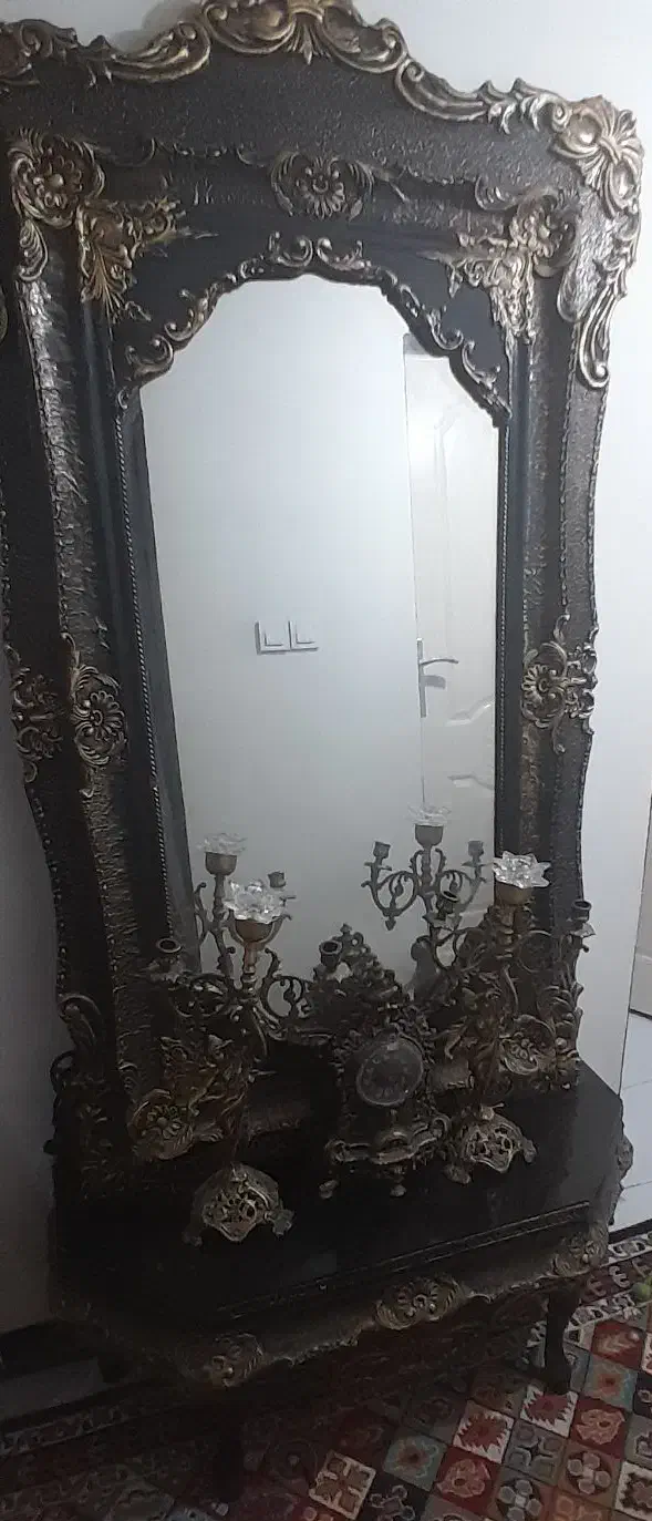 آینه و کنسول|بوفه، ویترین، کنسول|پردیس, فاز ۸|دیوار