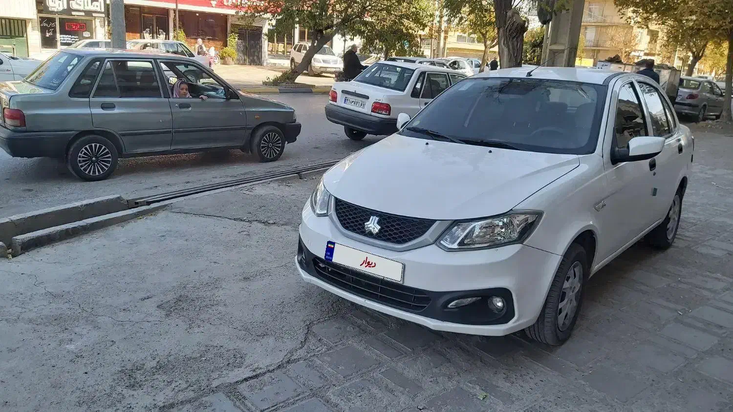 ساینا دوگانه کارخانه|خودرو سواری و وانت|قروه, |دیوار