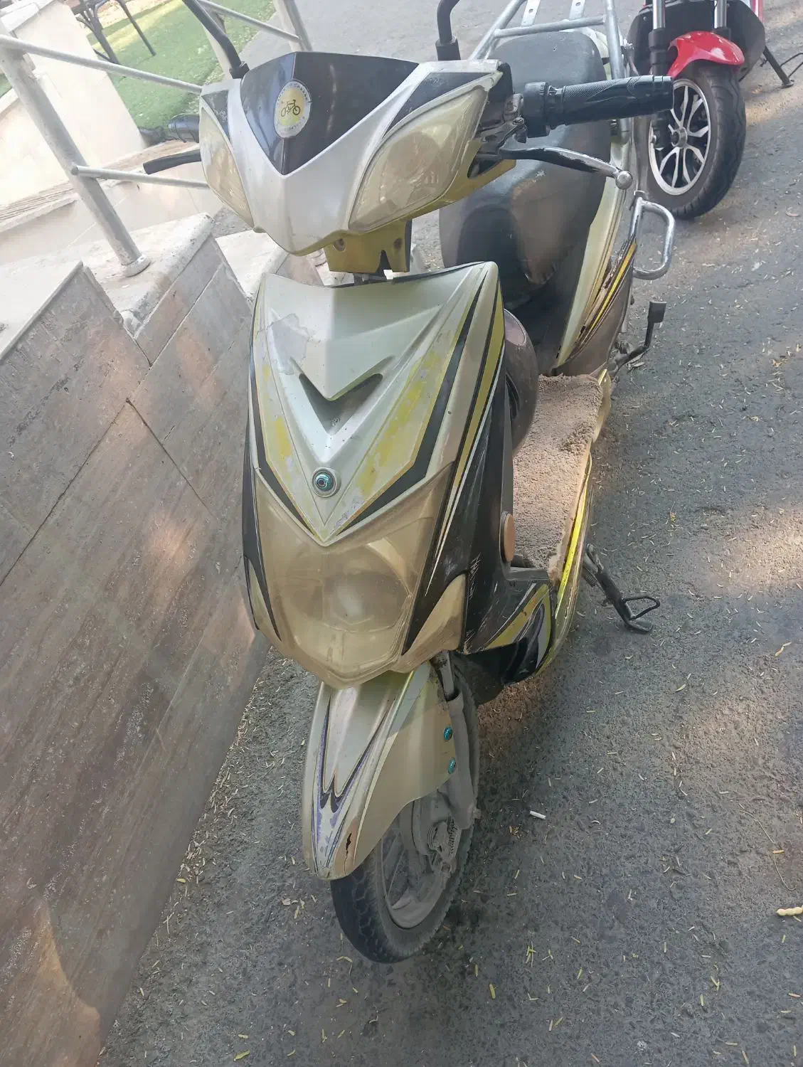 موتور|موتورسیکلت|کیش, |دیوار