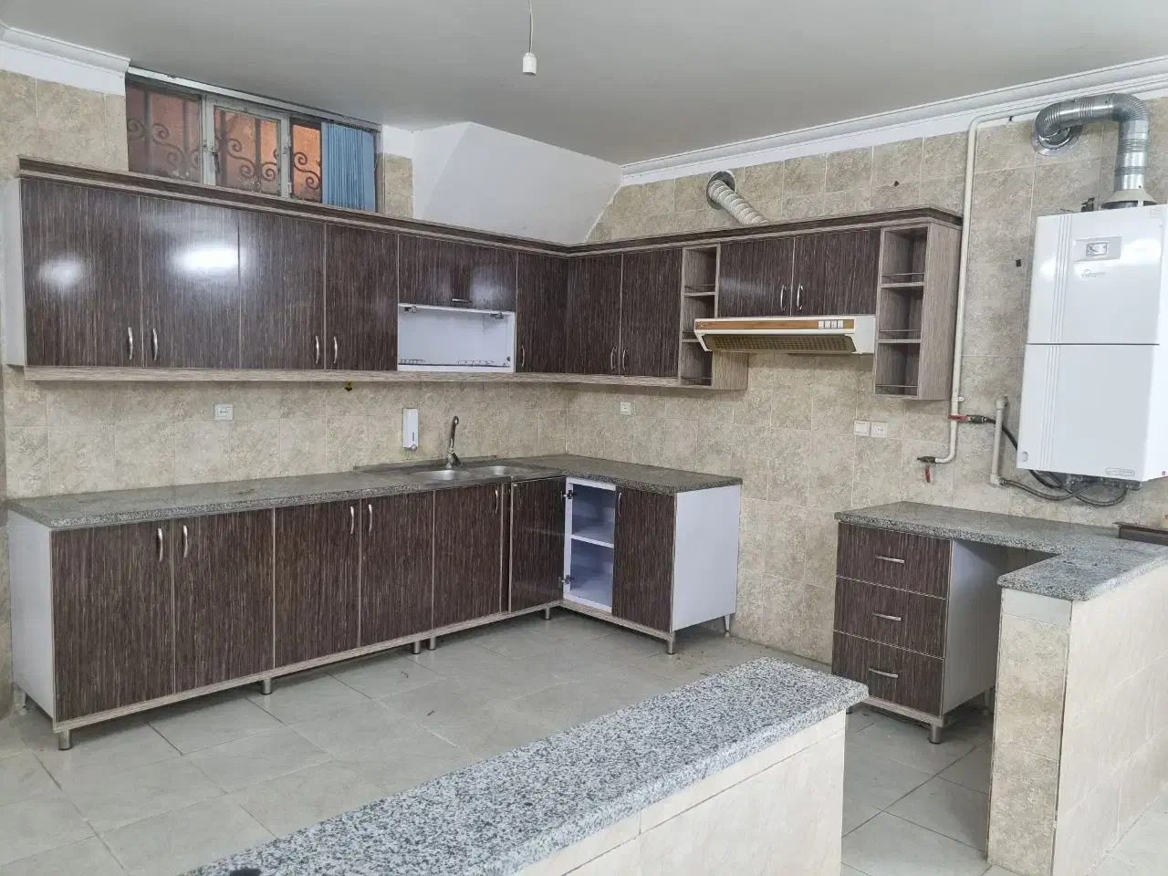 زیرزمین مسکونی اکازیون|اجارهٔ خانه و ویلا|یزد, |دیوار