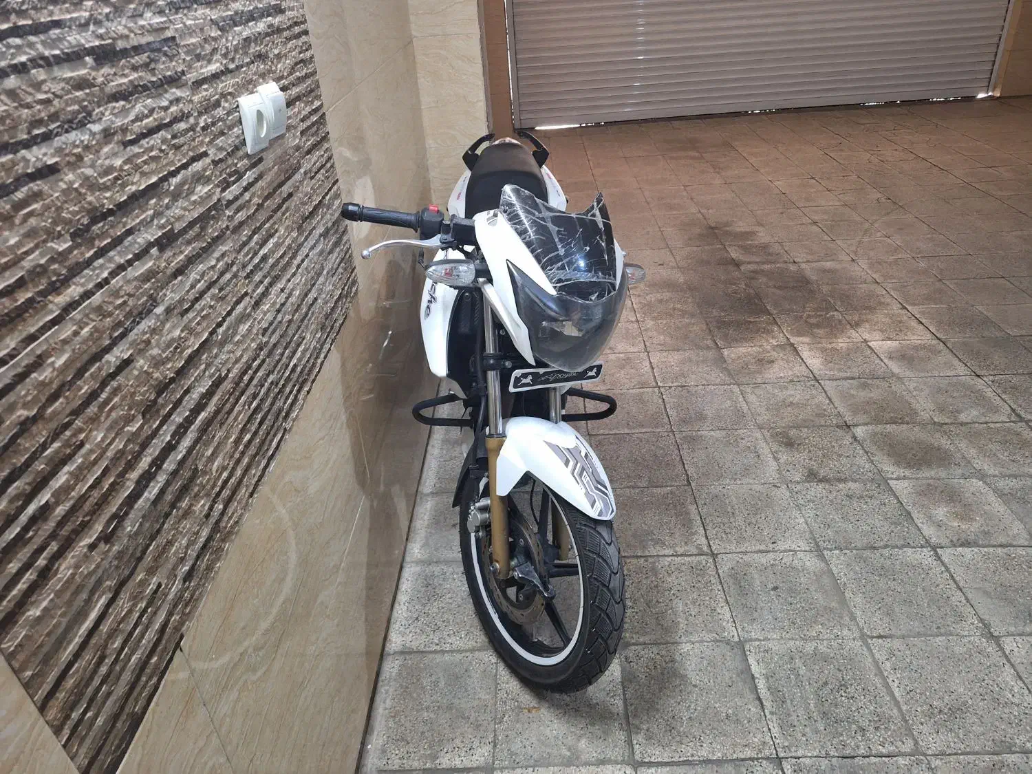 اپاچی ۱۸۰ مدل ۹۲|موتورسیکلت|تهران, انبار نفت|دیوار