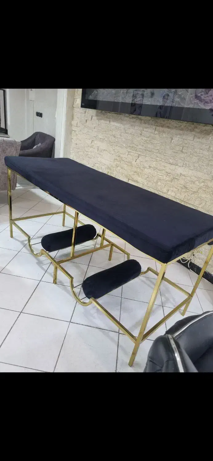 تخت مژه|آرایشگاه و سالن‌های زیبایی|شاهدشهر, |دیوار