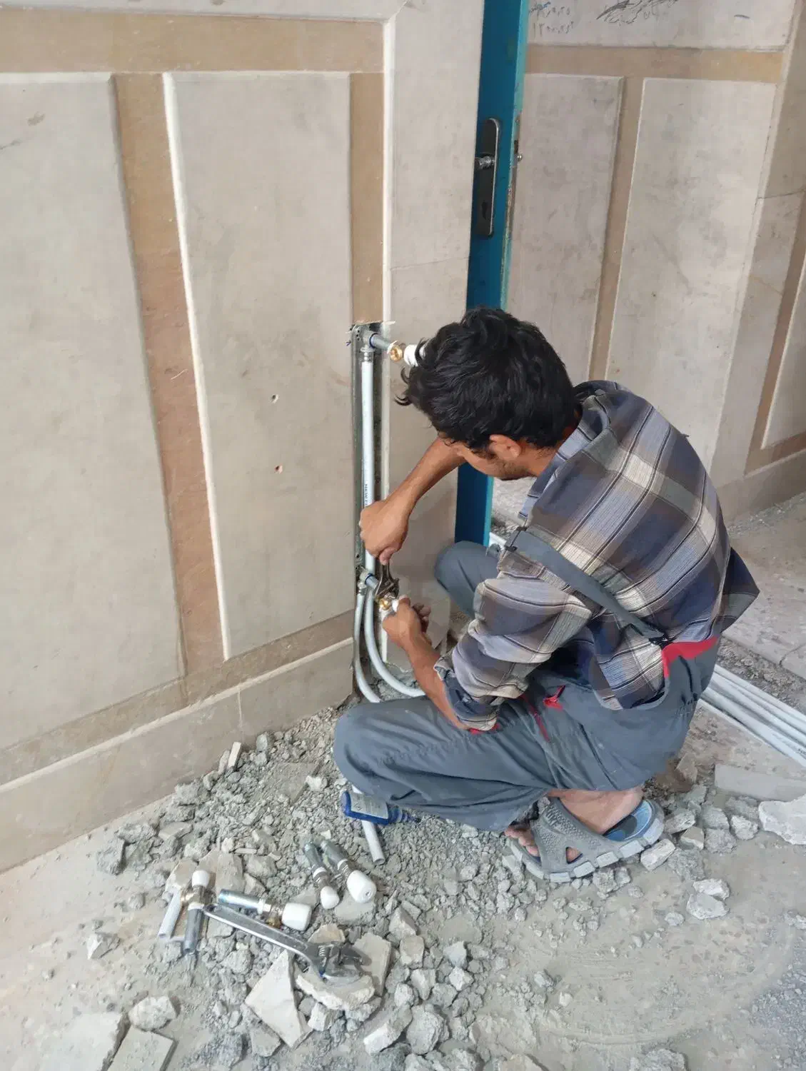 انجام کار تاسیسات|خدمات پیشه و مهارت|بیرجند, |دیوار