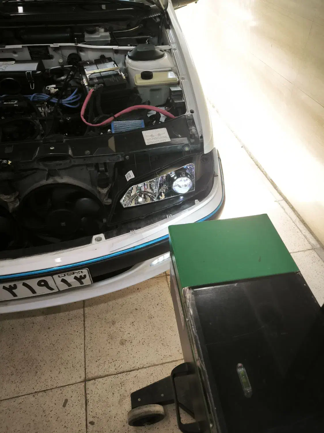 تنظیم چراغ خودرولایت|خدمات موتور و ماشین|اصفهان, زوان|دیوار