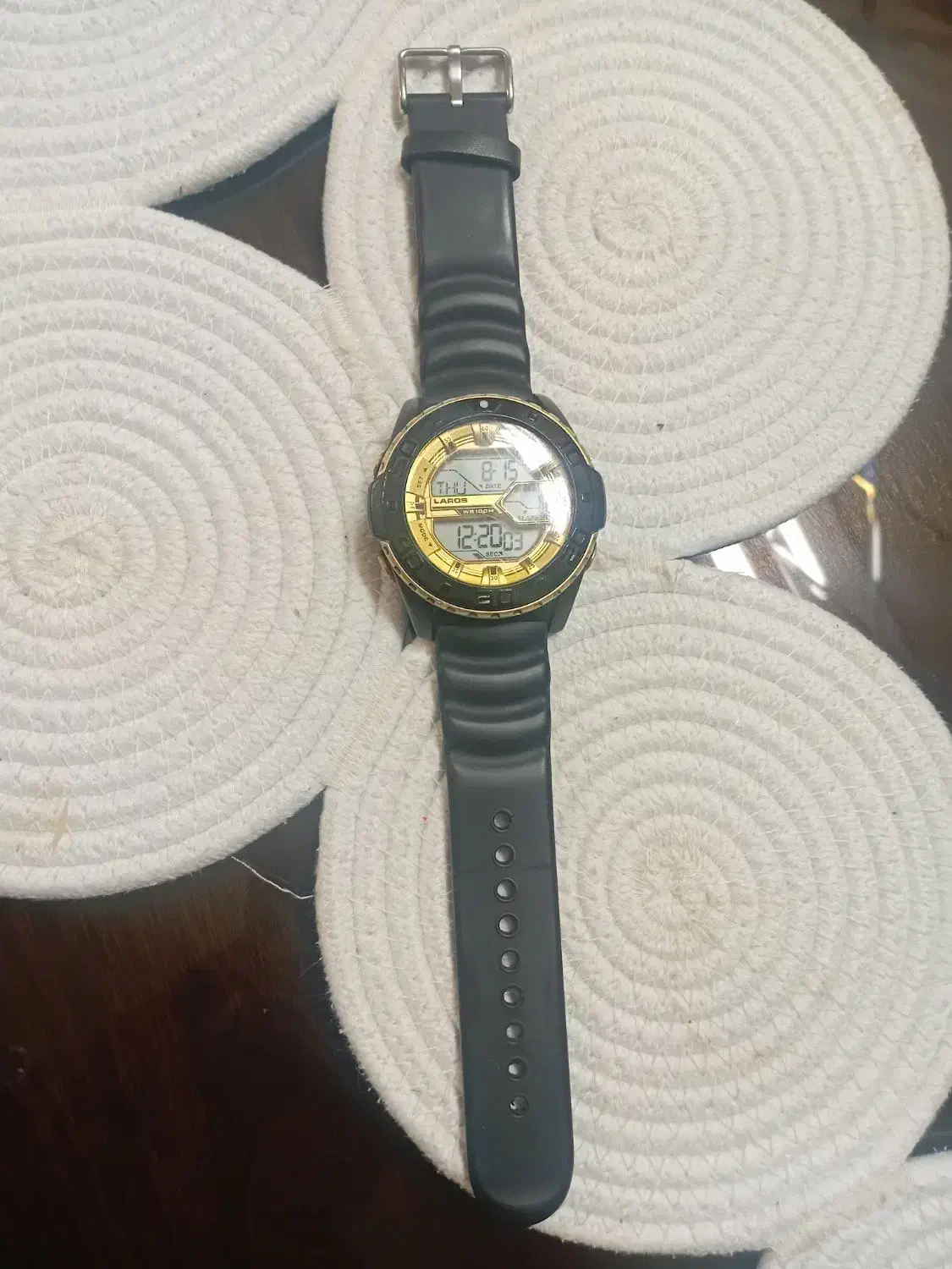 ساعت اصلی|ساعت|ساری, |دیوار