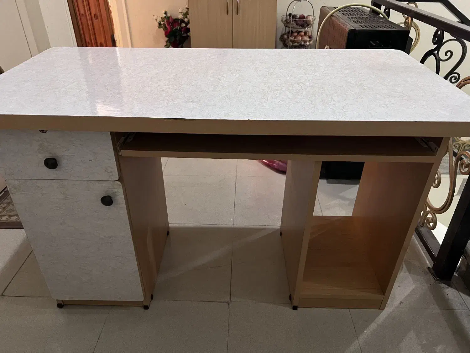 میز کامپیوتر ام دی اف|میز تحریر و کامپیوتر|تبریز, |دیوار