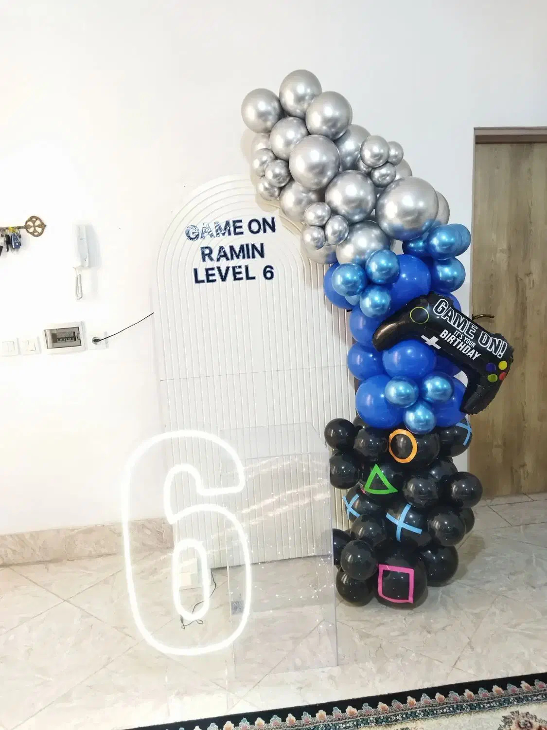 اجرای انواع دیزاین بادکنک آرایی تولدوگل آرایی عقد|خدمات پذیرایی، مراسم|پرند, فاز ۲|دیوار