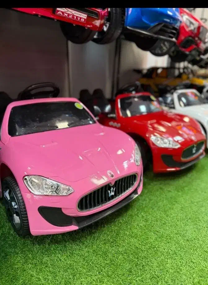 ماشینـ شـارژی طراحیـ متنوعـ موتـورلـاستیکـ اسـفنج|اسباب‌بازی بچه|زرند, |دیوار