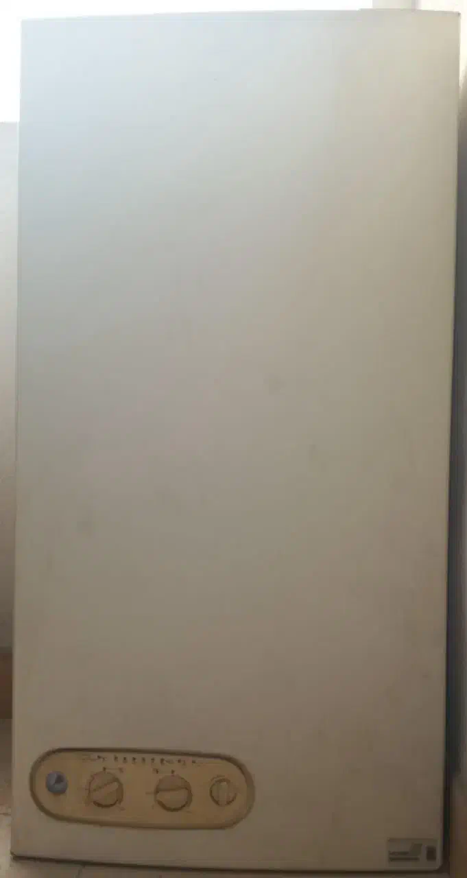 پکیج ایران رادیاتور|آبگرمکن، پکیج، شوفاژ|رشت, چله خانه|دیوار