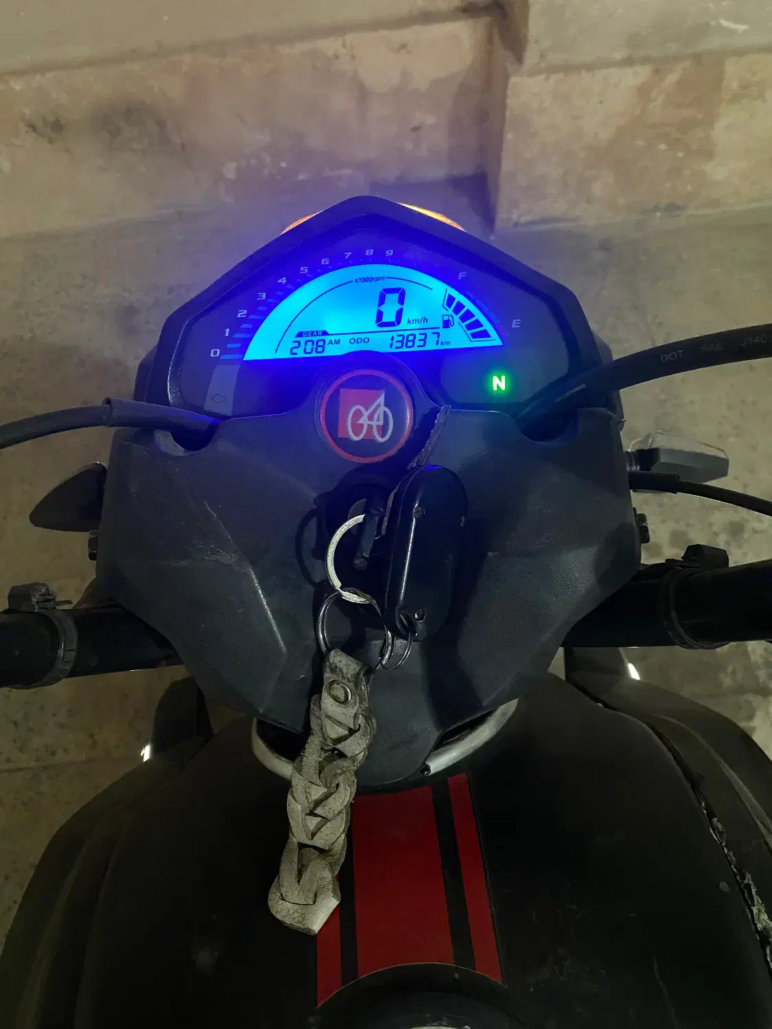 ایردوکو۱۵۰|موتورسیکلت|اندیشه, اندیشه فاز ۱|دیوار