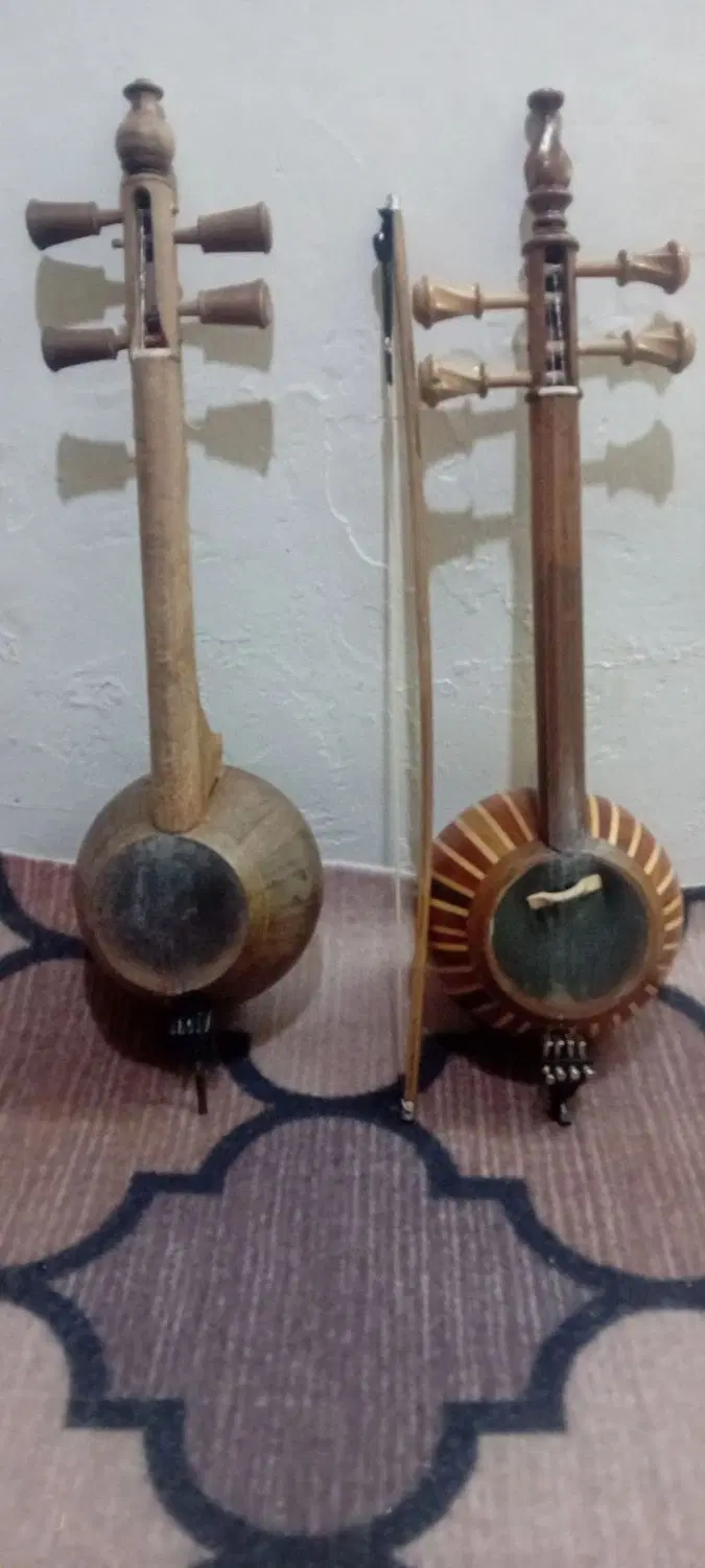 کمانچه|سازهای سنتی|قوچان, |دیوار