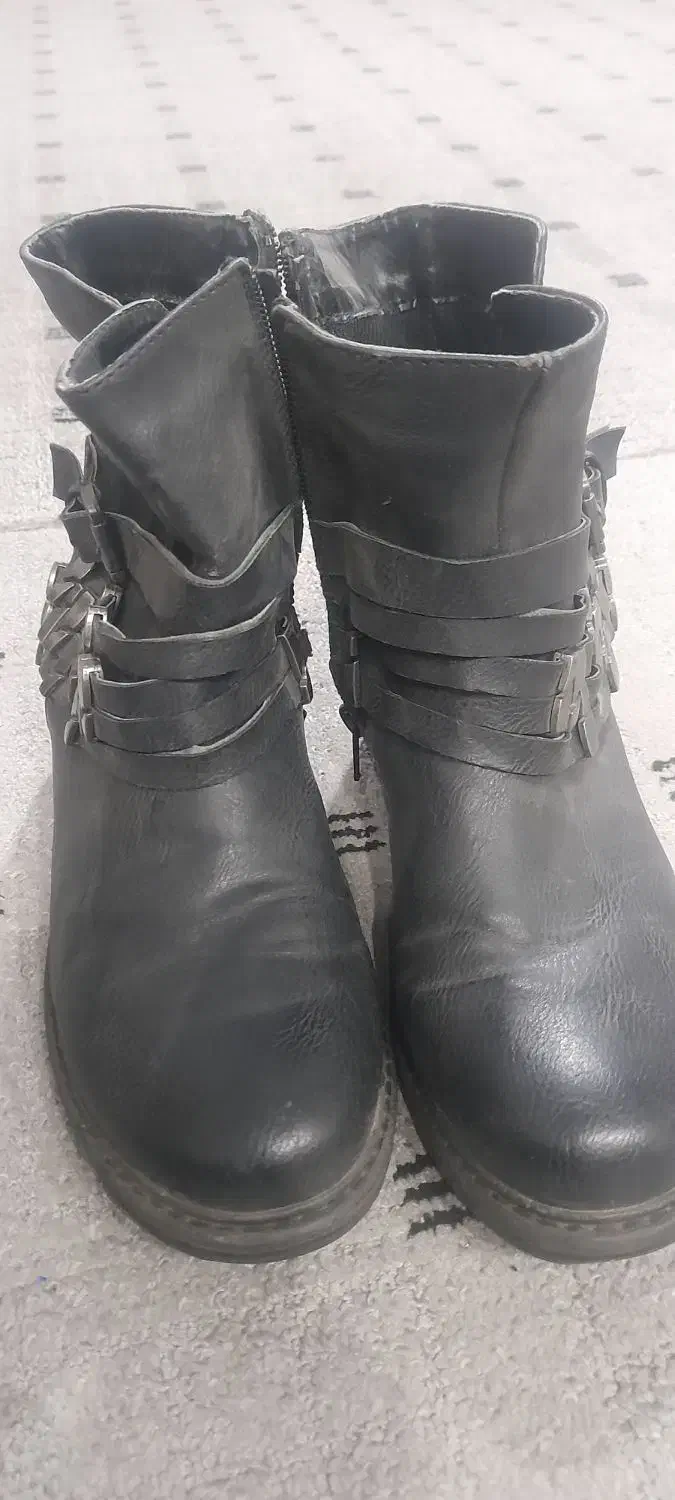 چکمه  مشکی رنگ|کیف، کفش، کمربند|اهواز, لشکرآباد|دیوار