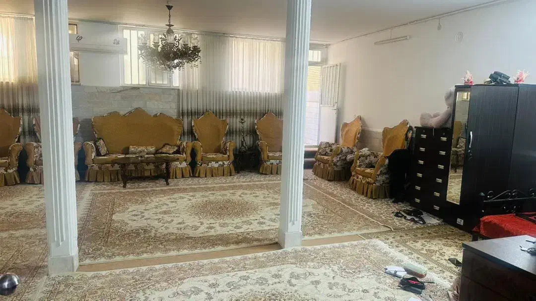 منزل مسکونی اجاره ای زیر زمین هست|اجارهٔ خانه و ویلا|قم, شهرک شهرداری|دیوار