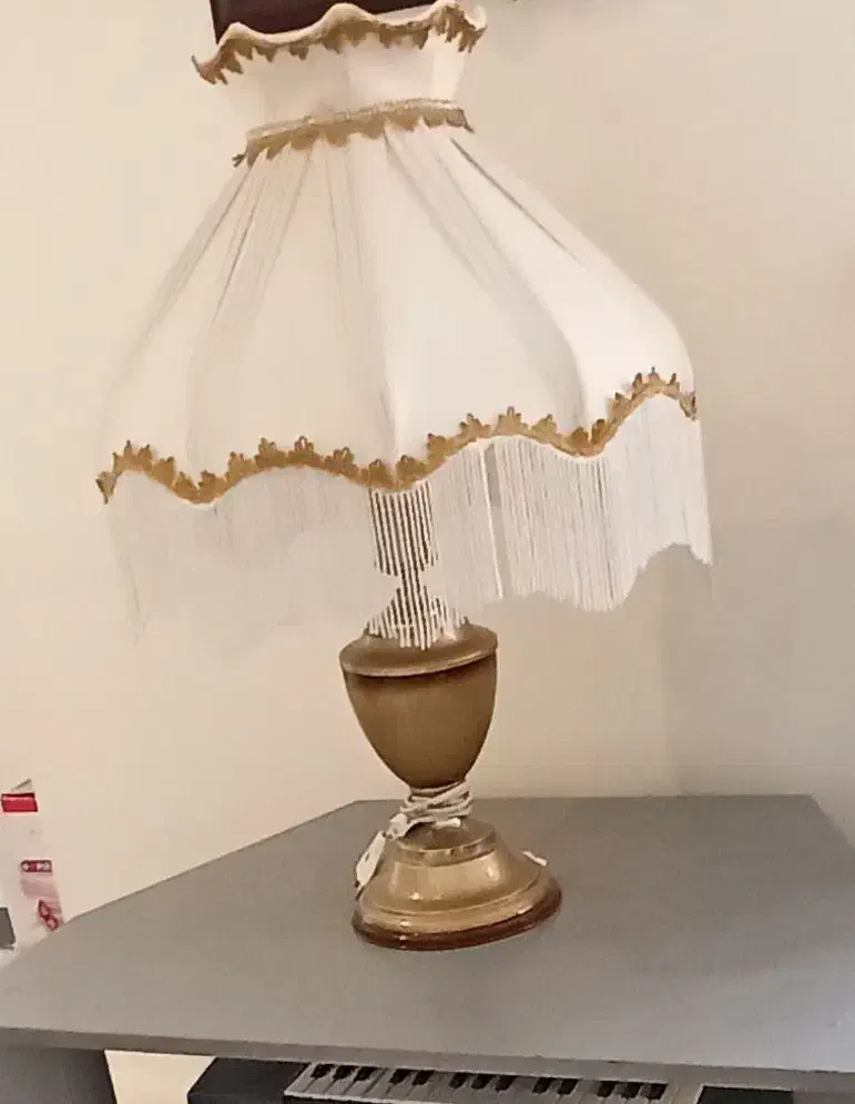 آباژور شیک و زیبا|چراغ خواب و آباژور|قزوین, |دیوار