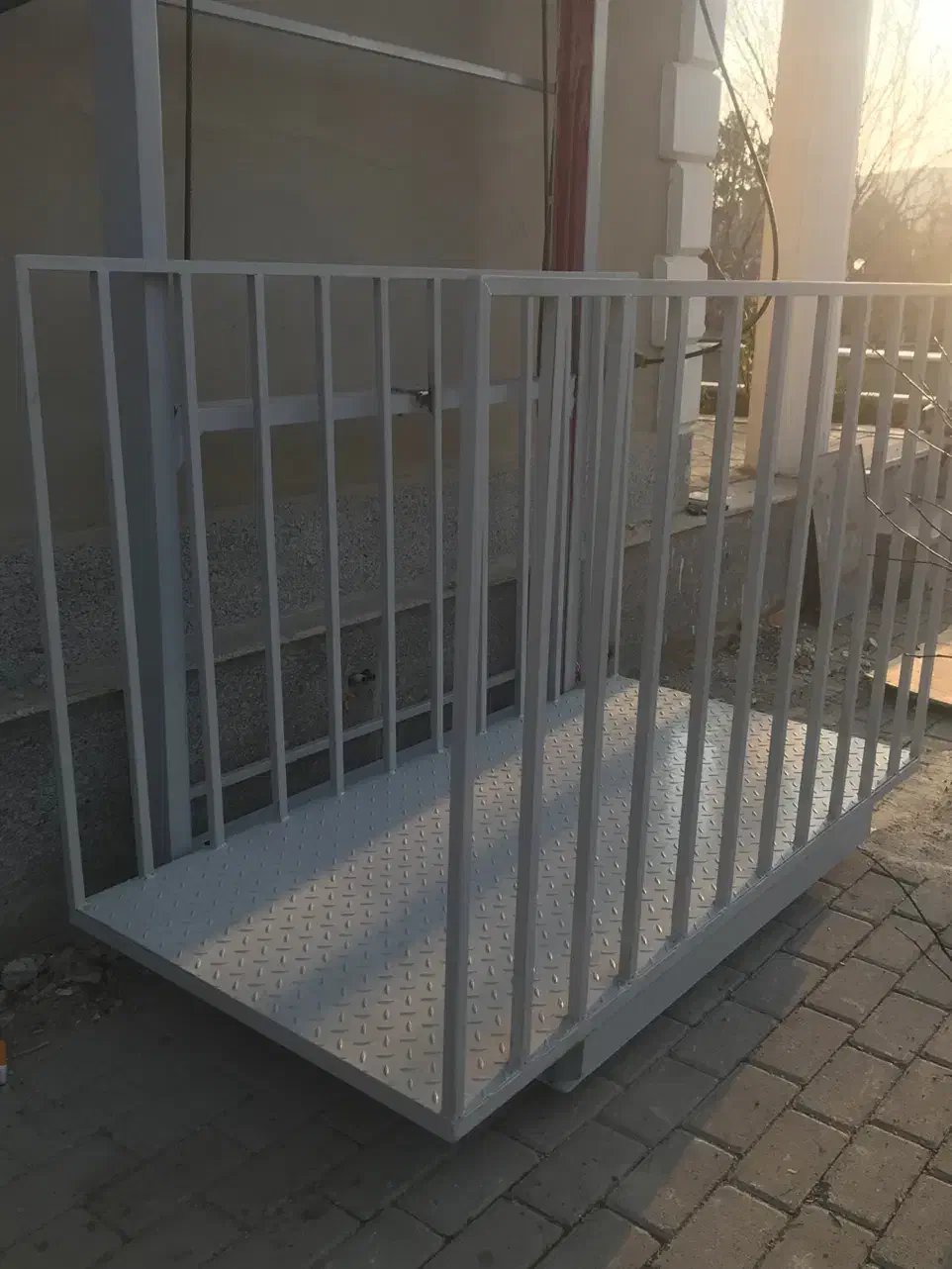 سازنده بالابر|خدمات پیشه و مهارت|تبریز, |دیوار