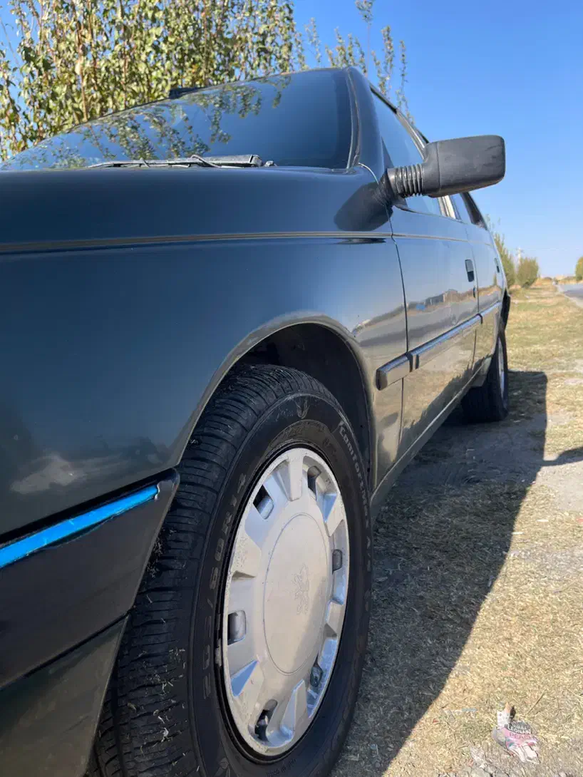 پژو ۴۰۵ مدل ۸۱ انژکتور در حد|خودرو سواری و وانت|ارومیه, |دیوار