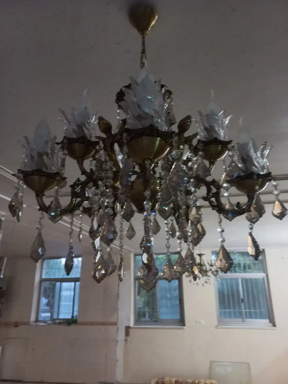 ۵ شاخه برنز|لوستر و چراغ آویز|اراک, |دیوار