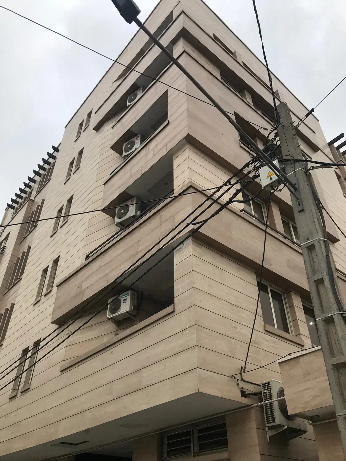 حاشیه فرهنگ/۲۰۰متر/سر نبش/فول/ویو وکیل اباد|اجارهٔ آپارتمان|مشهد, دانشجو|دیوار