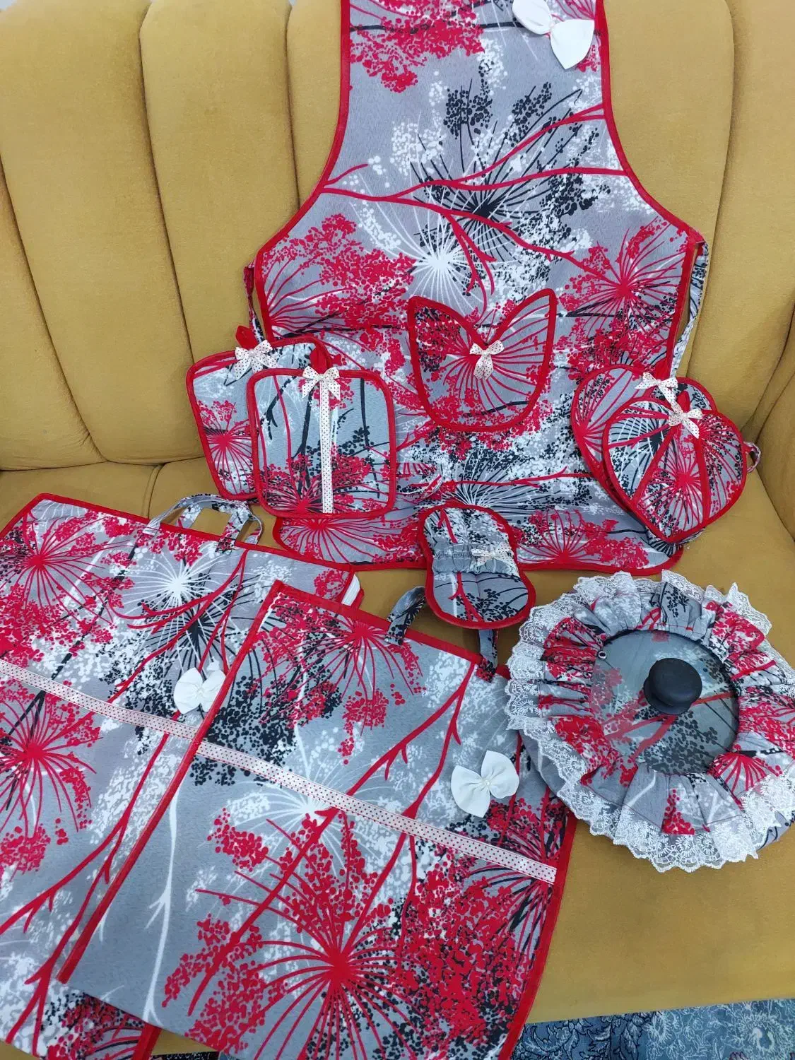 دمکنی ودستگیره|سفره، حوله، دستمال آشپزخانه|دالاهو, |دیوار