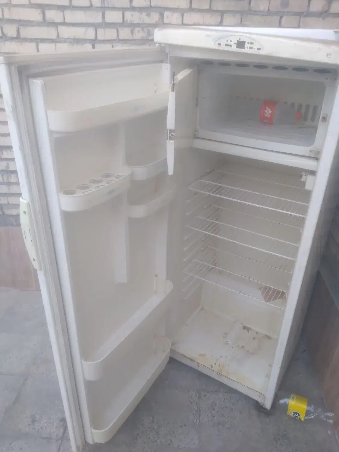 تعمیرات تخصصی یخچال|خدمات پیشه و مهارت|مبارکه, |دیوار