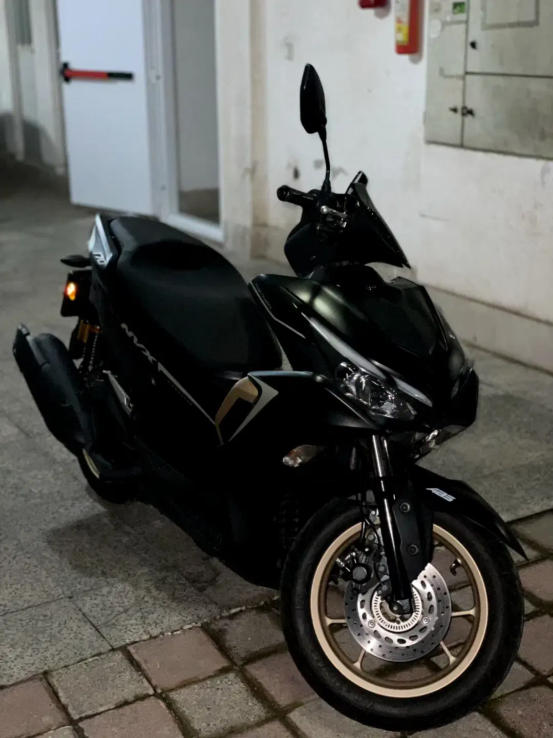 آیروکس ۱۷۰ مشکی نو|موتورسیکلت|رشت, گلسار|دیوار