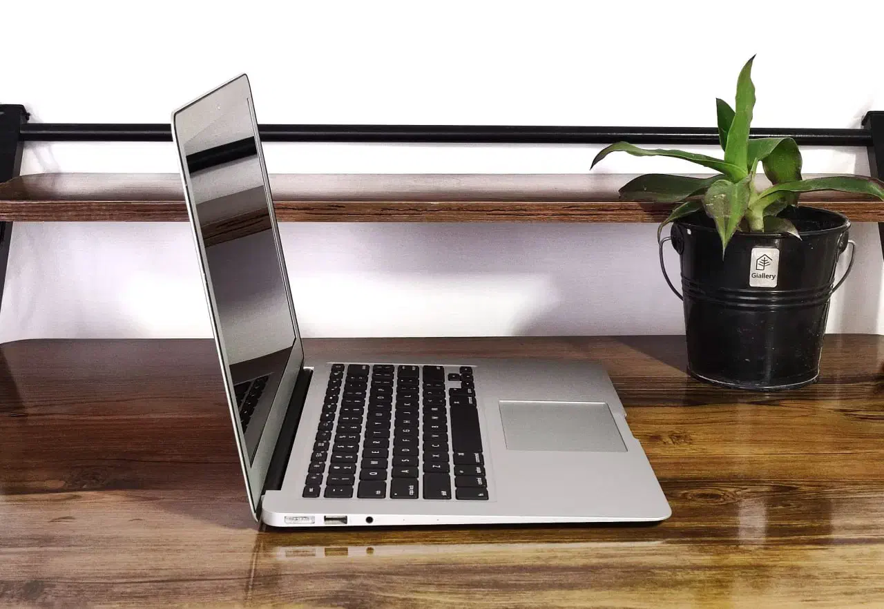 لپتاپ مک بوک ایر ۲۰۱۵ MacBook Air 2015|رایانه همراه|تهران, فلسطین (میدان انقلاب)|دیوار