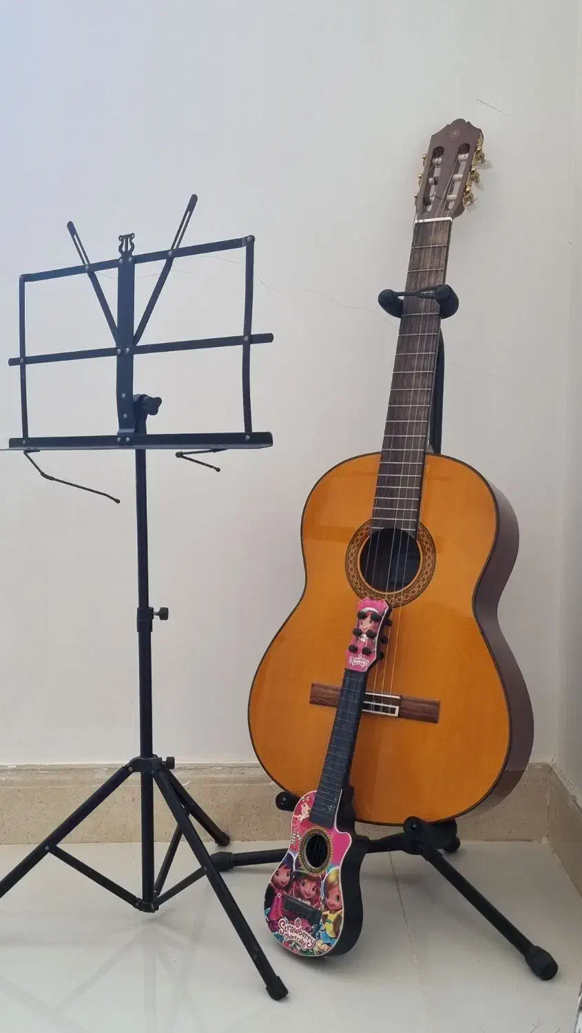 گیتار یاماها C80 (اندونزی) اصل|گیتار، بیس، امپلیفایر|زابل, |دیوار