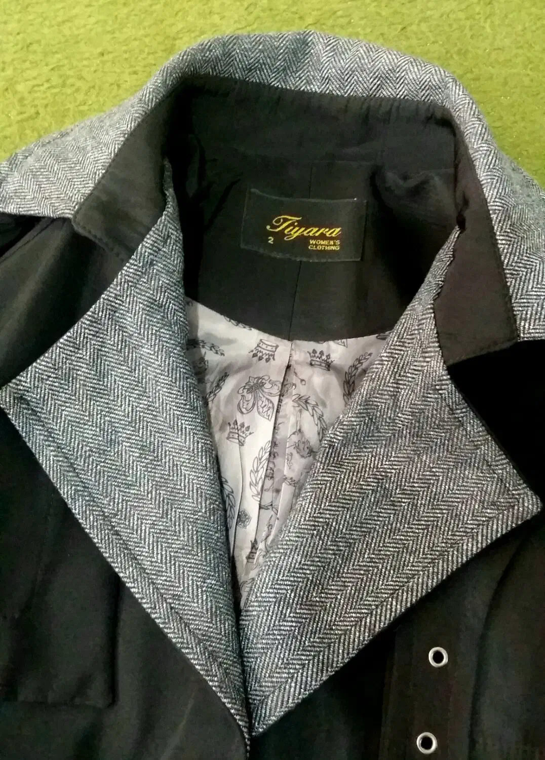 پالتونو|لباس|گرمدره, |دیوار