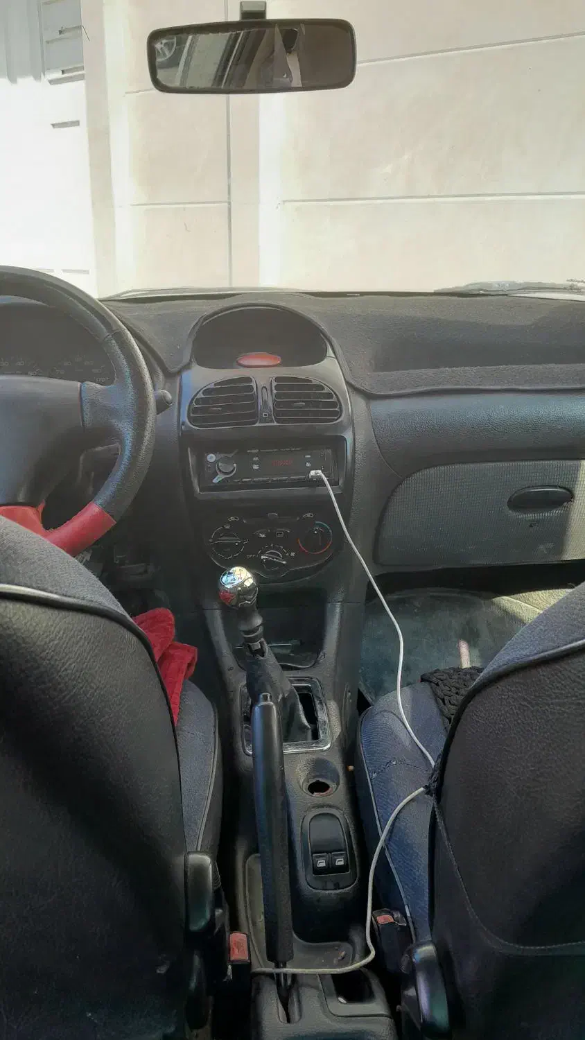 ۲۰۶مدل ۸۳|خودرو سواری و وانت|قشم, |دیوار