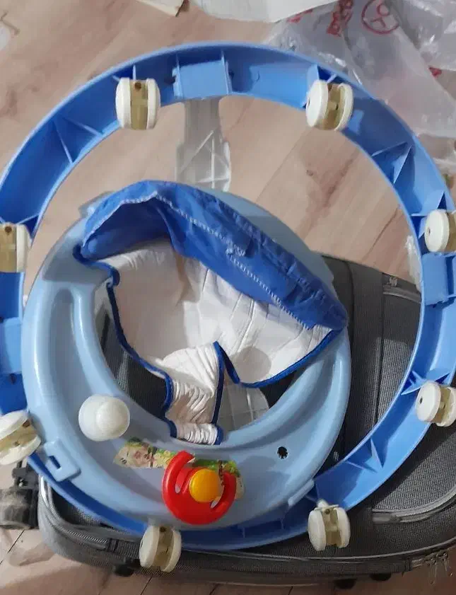 روروک فروشی|اسباب و اثاث بچه|بروجرد, |دیوار