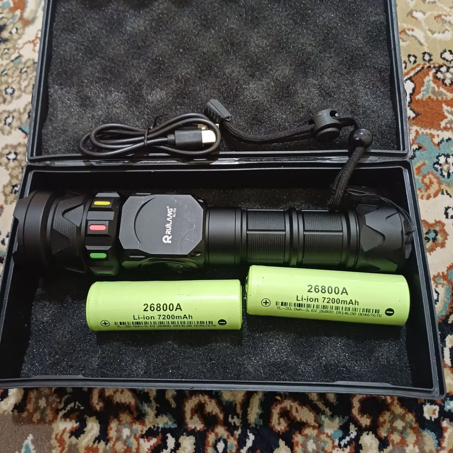 چراغ قوه|کوهنوردی و کمپینگ|مسجد سلیمان, |دیوار