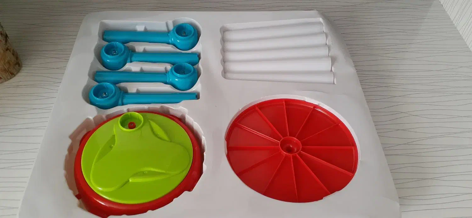 اسباب بازی موزیکال|اسباب‌بازی بچه|اندیشه, اندیشه فاز ۶|دیوار