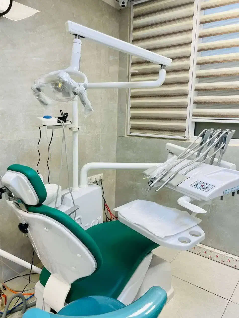 استخدام دستیار دندانپزشک باسابقه|استخدام درمانی، زیبایی، بهداشتی|قم, پردیسان|دیوار