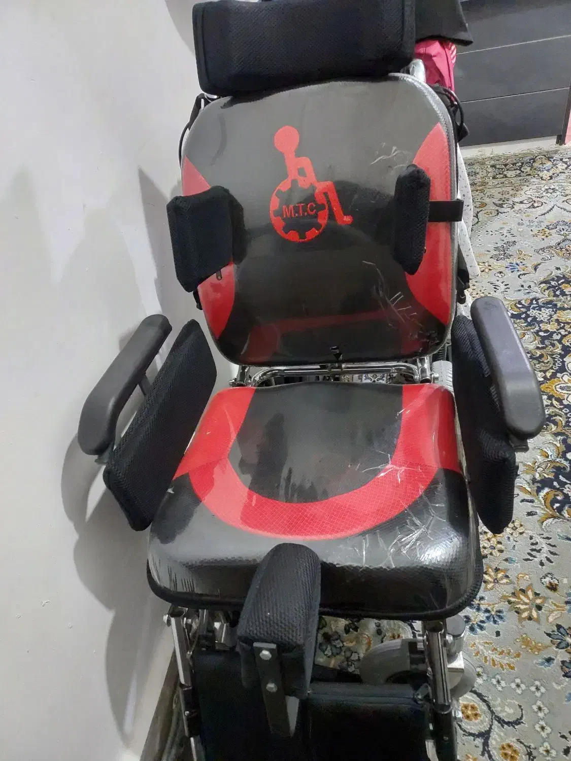 همه ی آگهی|کالسکه و لوازم جانبی|هشتگرد, هشتگرد قدیم|دیوار