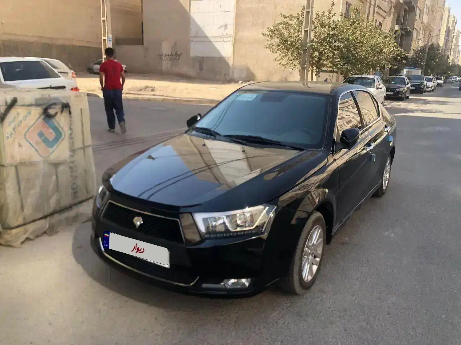 دنا پلاس بی رنگ به شرط|خودرو سواری و وانت|قم, بنیاد|دیوار