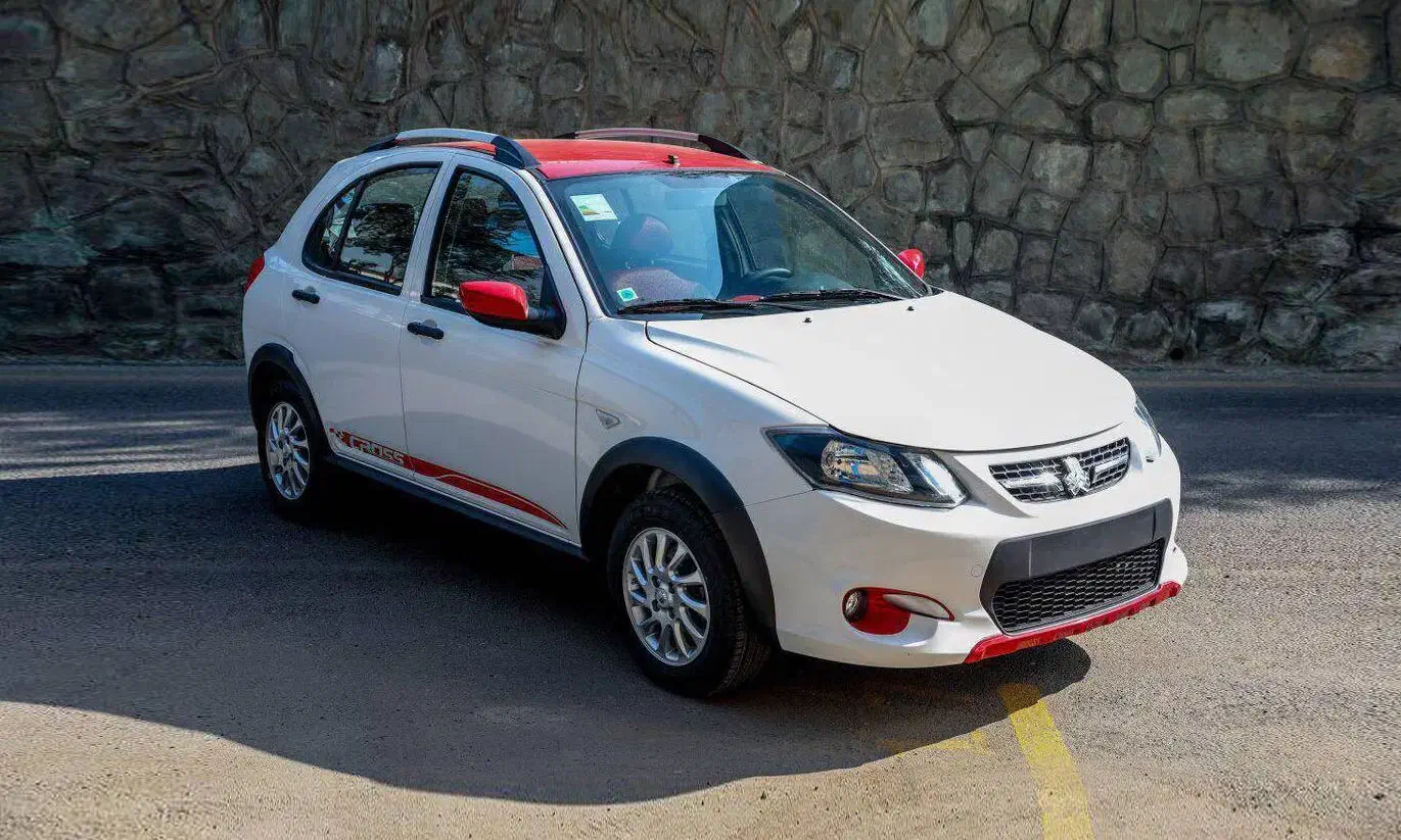 کوییک آر پلاس اتومات سفید قرمز|خودرو سواری و وانت|تهران, هوانیروز|دیوار