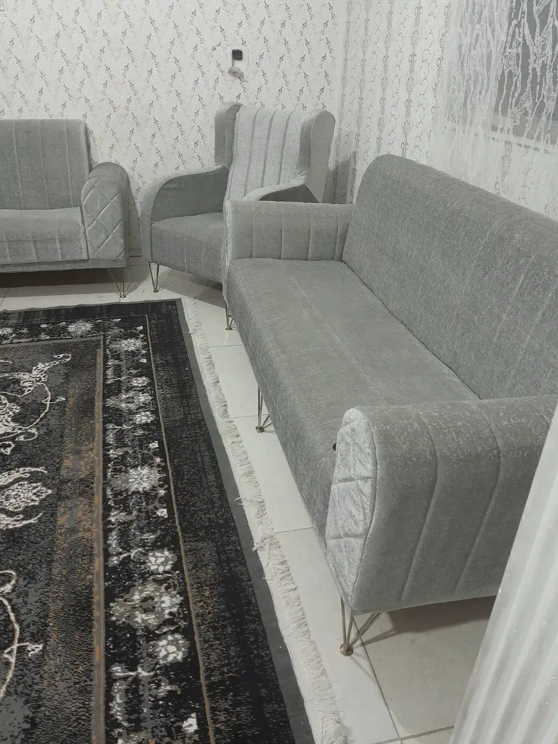 آینه ی قدی نو|آینه|مشهد, عیدگاه|دیوار