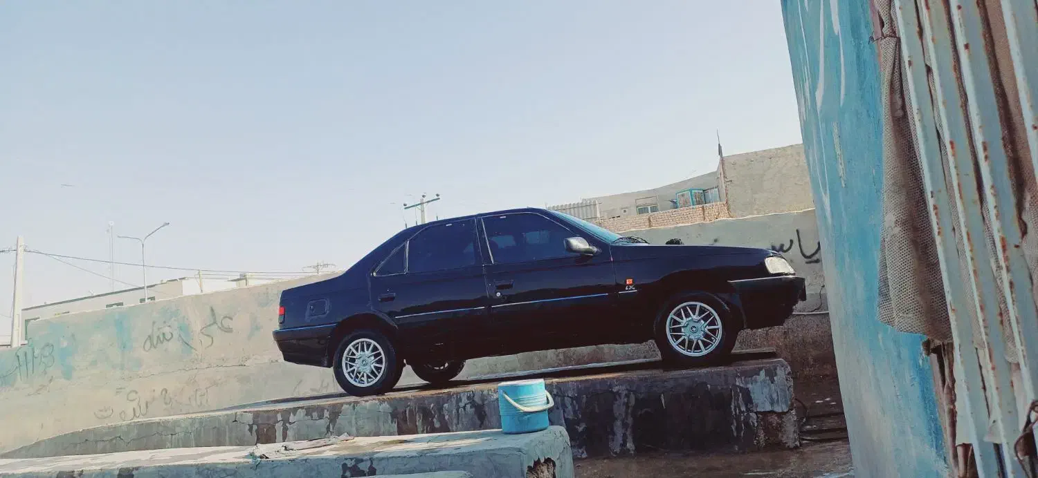 پژو ۴۰۵ مشکی،مدل ۸۴|خودرو سواری و وانت|زهک, |دیوار