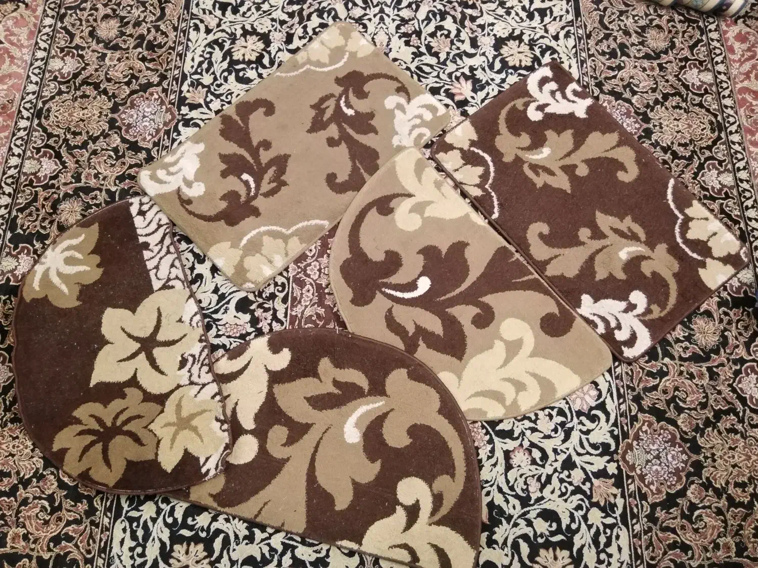 پادری 5 عدد در حد نو|پادری|لاهیجان, بازکیاگوراب|دیوار