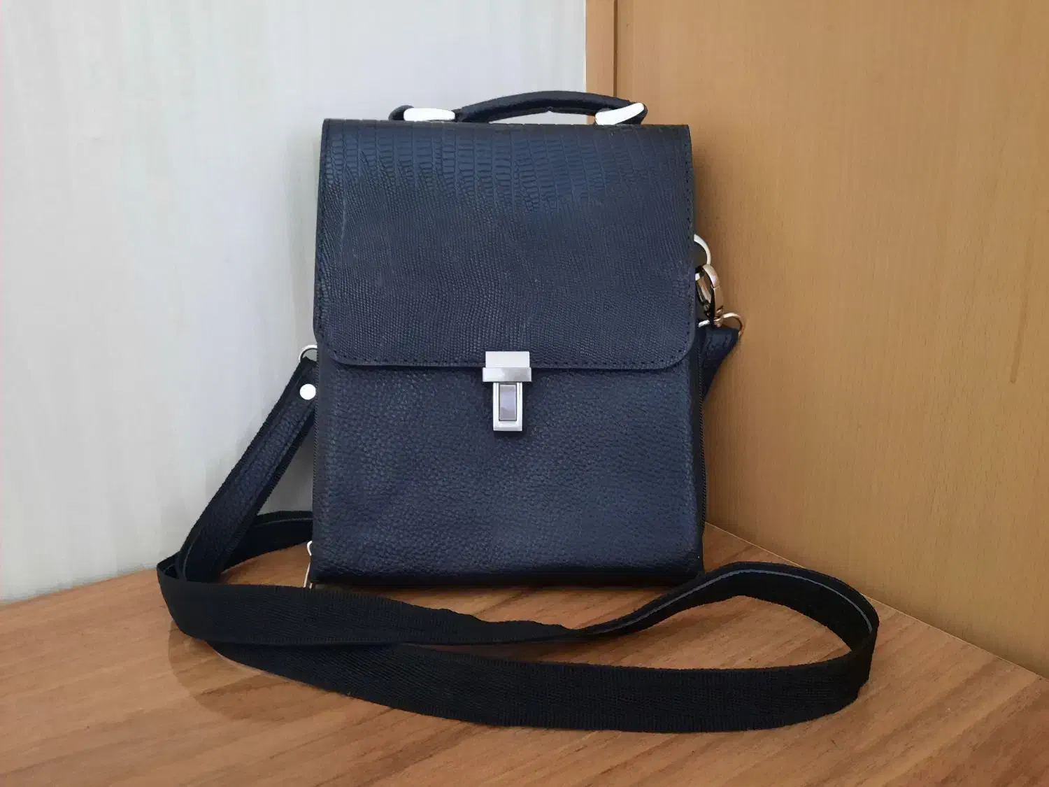 کیف دوشی چرم مردانه|کیف، کفش، کمربند|تبریز, |دیوار