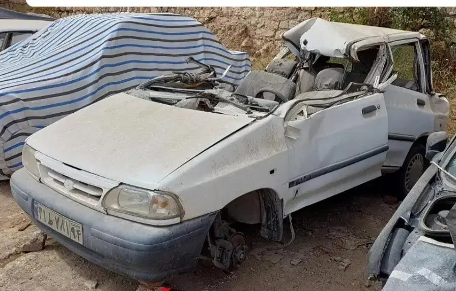 خریدار خودروهای تصادفی، اسقاطی، فرسوده|خدمات موتور و ماشین|نهاوند, |دیوار