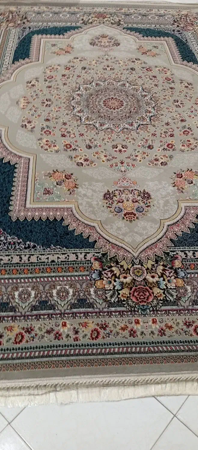 دوتخته ۹متری ۷۰۰شانه اصل تراکم ۲۵۵۰ده رنگ|فرش|هشتگرد, شهرک ولیعصر (مصلی)|دیوار