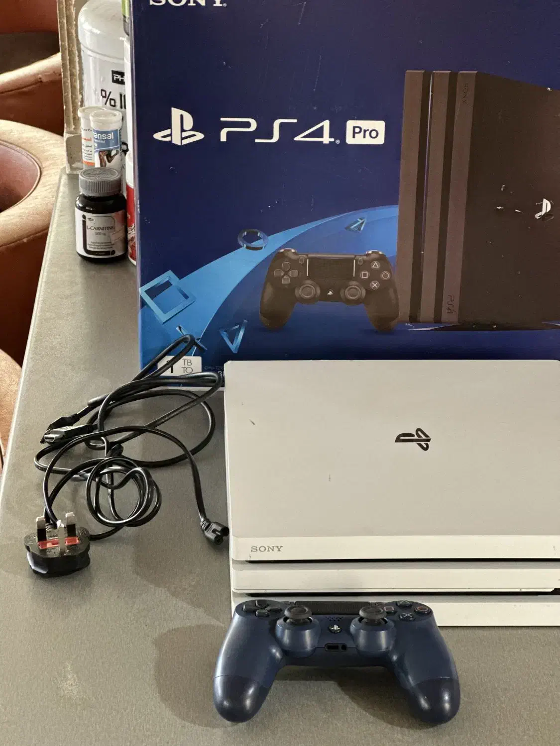 ps 4 pro 1t|کنسول، بازی ویدئویی و آنلاین|کرمانشاه, |دیوار