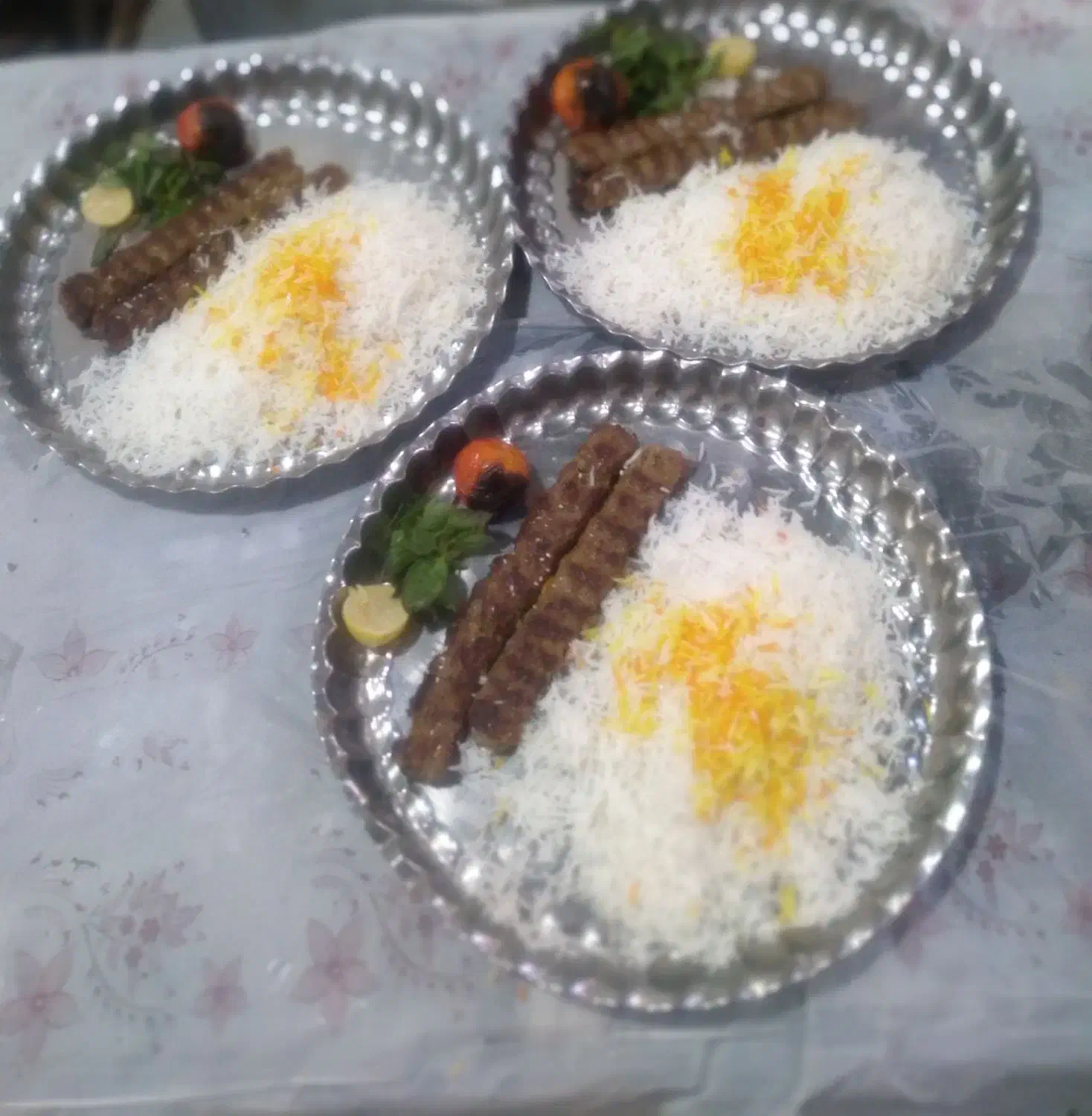 چلو کبابی و غذای آماده  قاضی زاده|خدمات پذیرایی، مراسم|سبزوار, قاضی زاد|دیوار