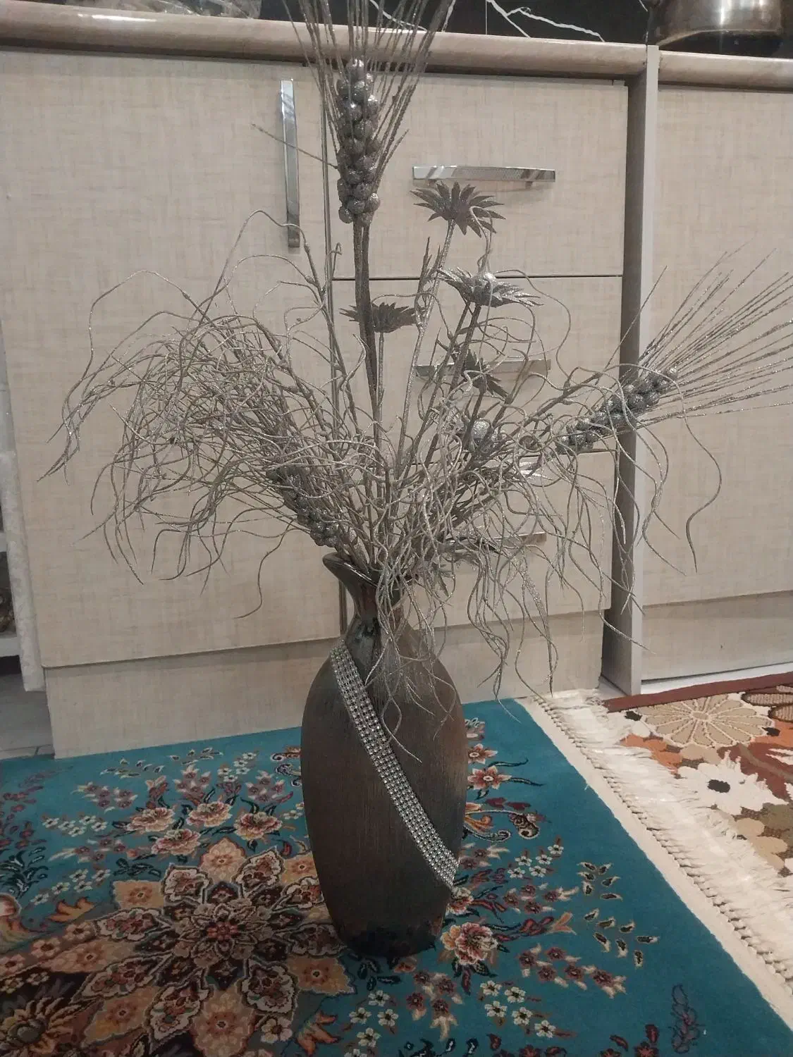 سه تا گل|گل مصنوعی|پرند, فاز ۵|دیوار