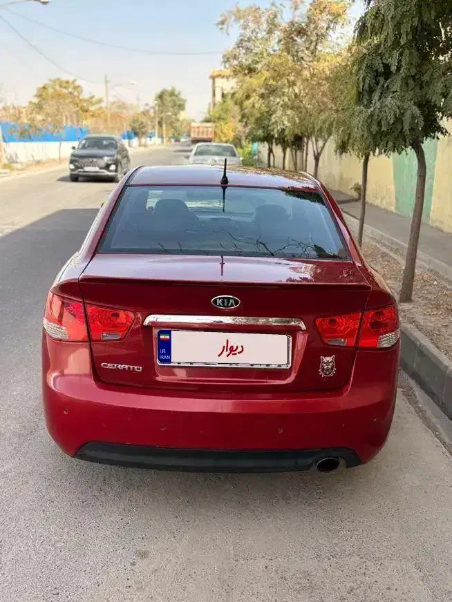 سراتو ۲۰۰۰ وارداتی فول قرمز لاکچری تخفیف نقدی|خودرو سواری و وانت|تهران, ارامنه|دیوار